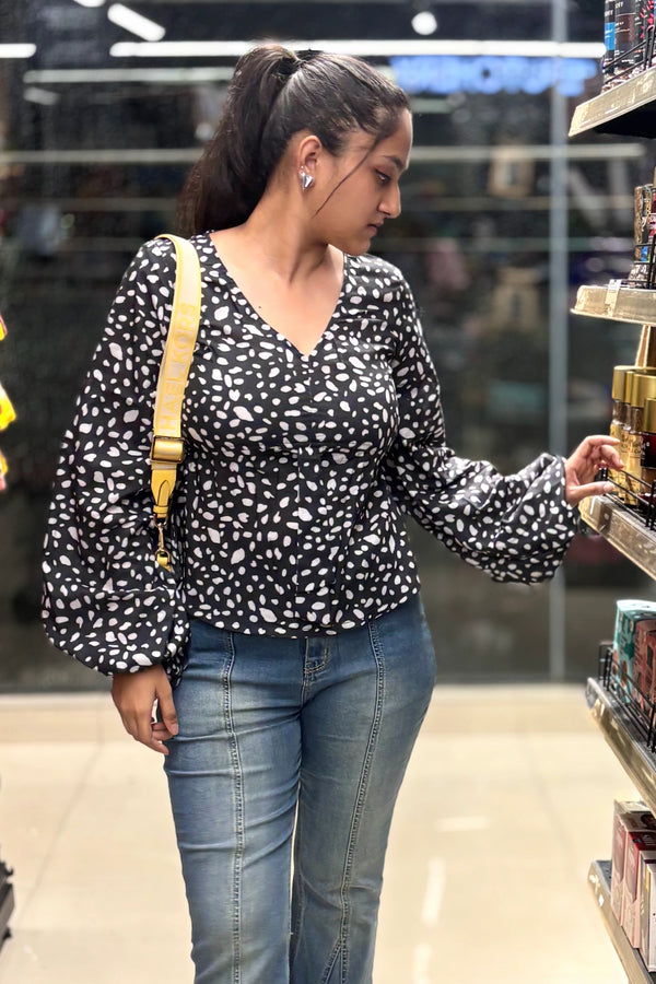 Balloon Sleeve Top